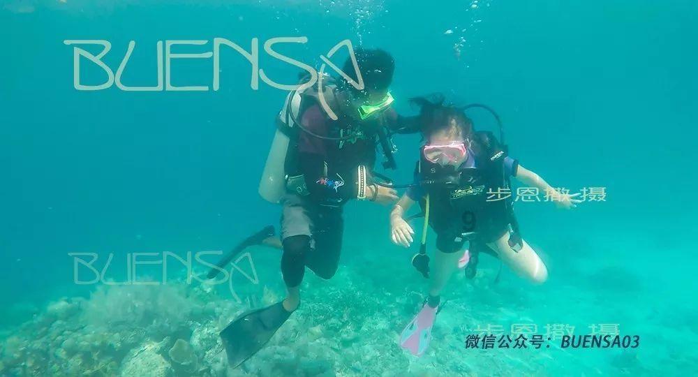 时尚公主做美甲